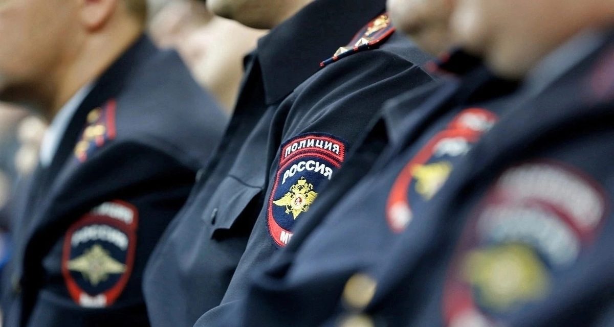 В Междуреченске ранее судимый мужчина украл шесть упаковок лосося и продал прохожим
